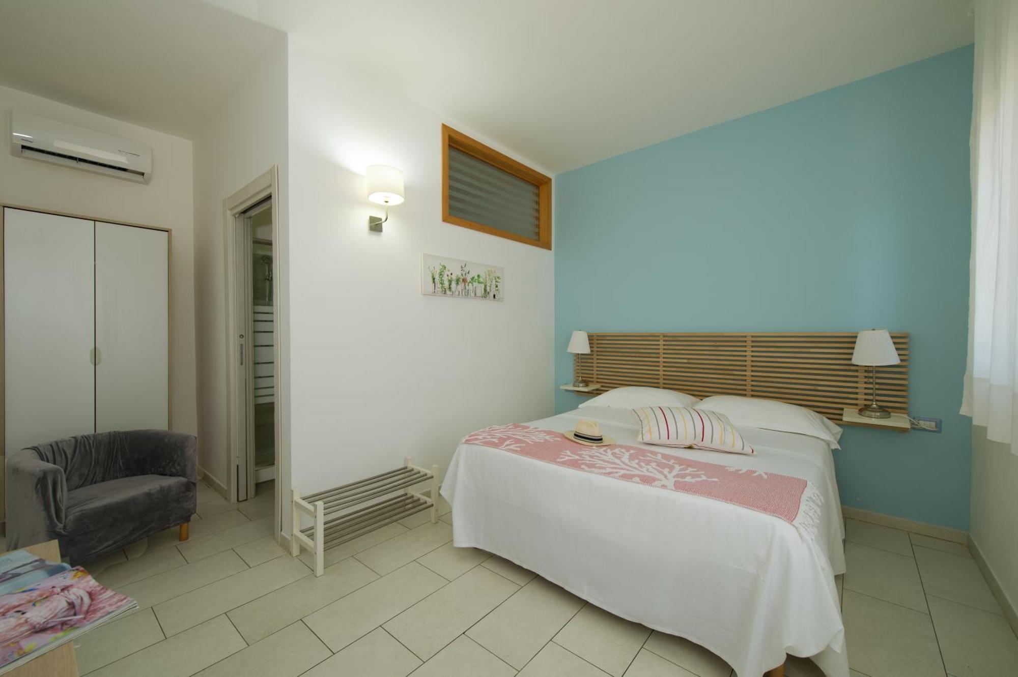 Isola Charm B&B - A Historic Villa Near Punta Del Pero Beach 锡拉库扎 外观 照片