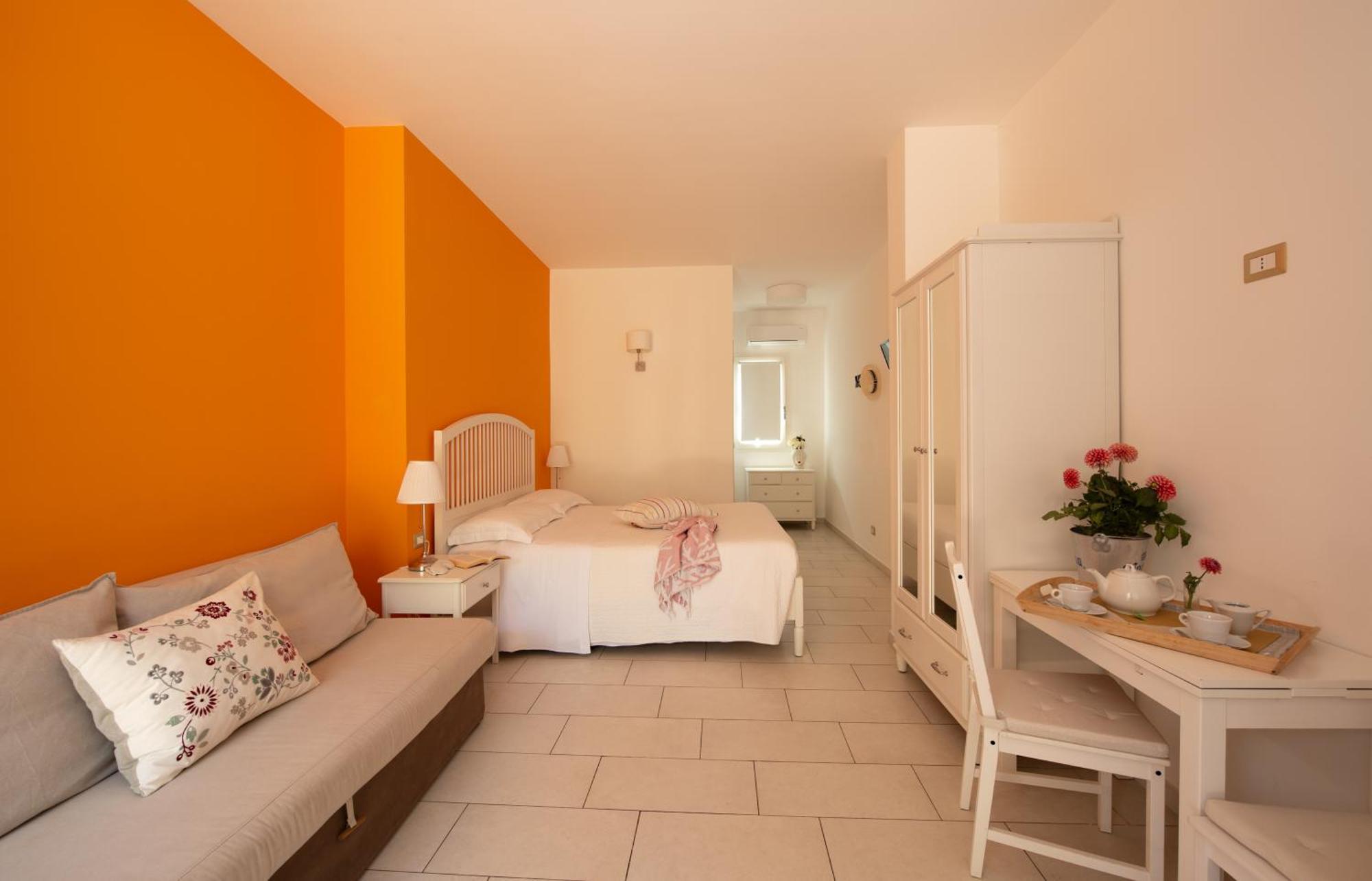 Isola Charm B&B - A Historic Villa Near Punta Del Pero Beach 锡拉库扎 外观 照片