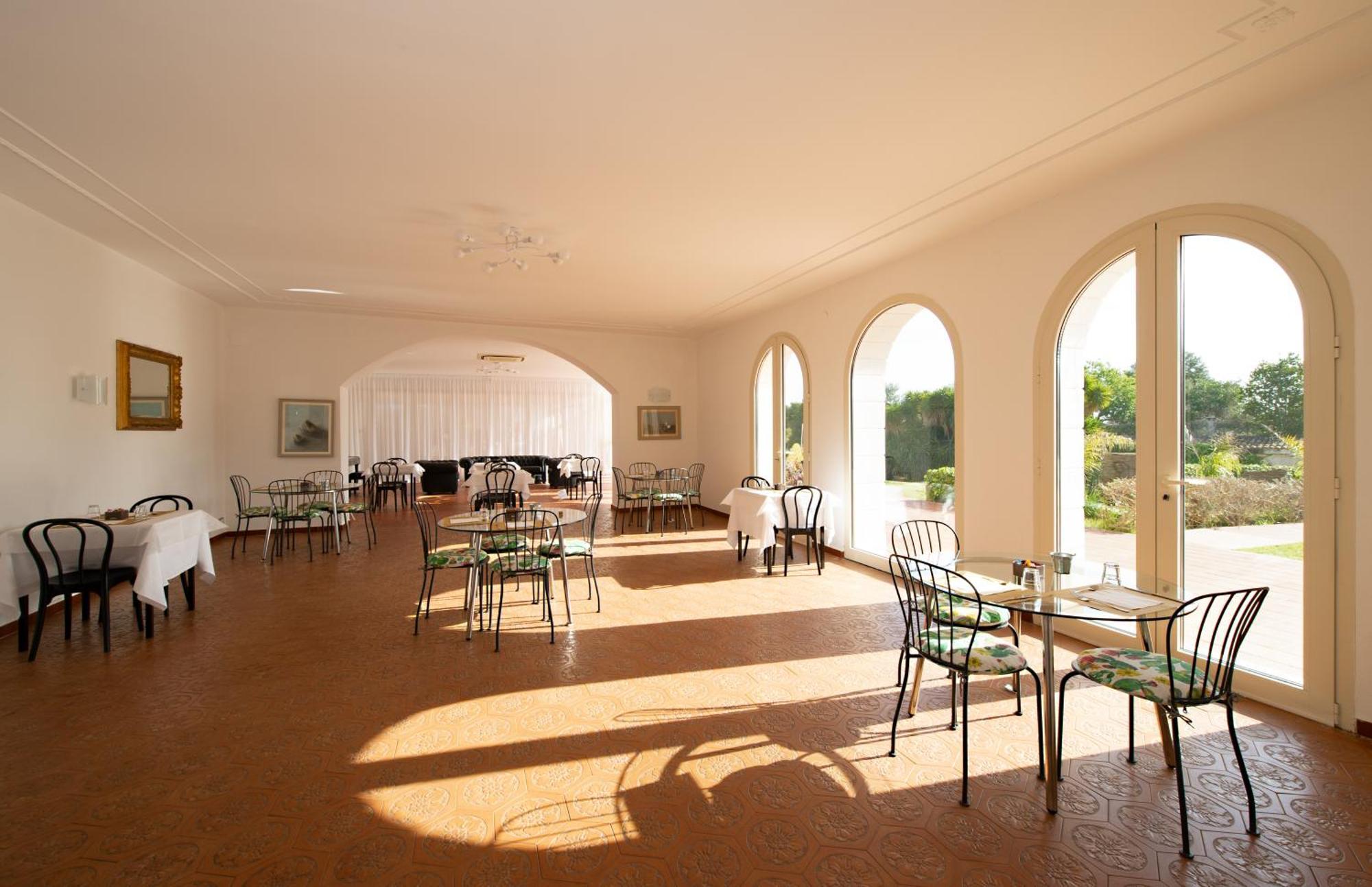 Isola Charm B&B - A Historic Villa Near Punta Del Pero Beach 锡拉库扎 外观 照片